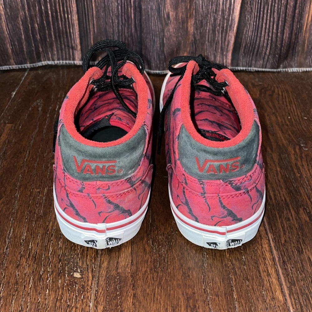 Vans High Top Dinosaur Sneakers - 5Y - Picture 4 of 7